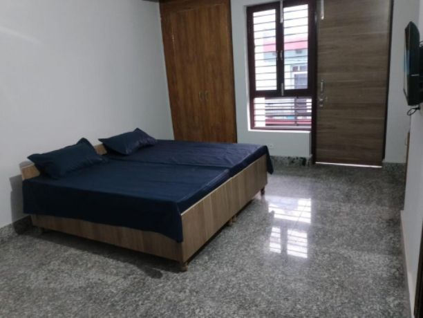 1RK Furnished Builder Floor