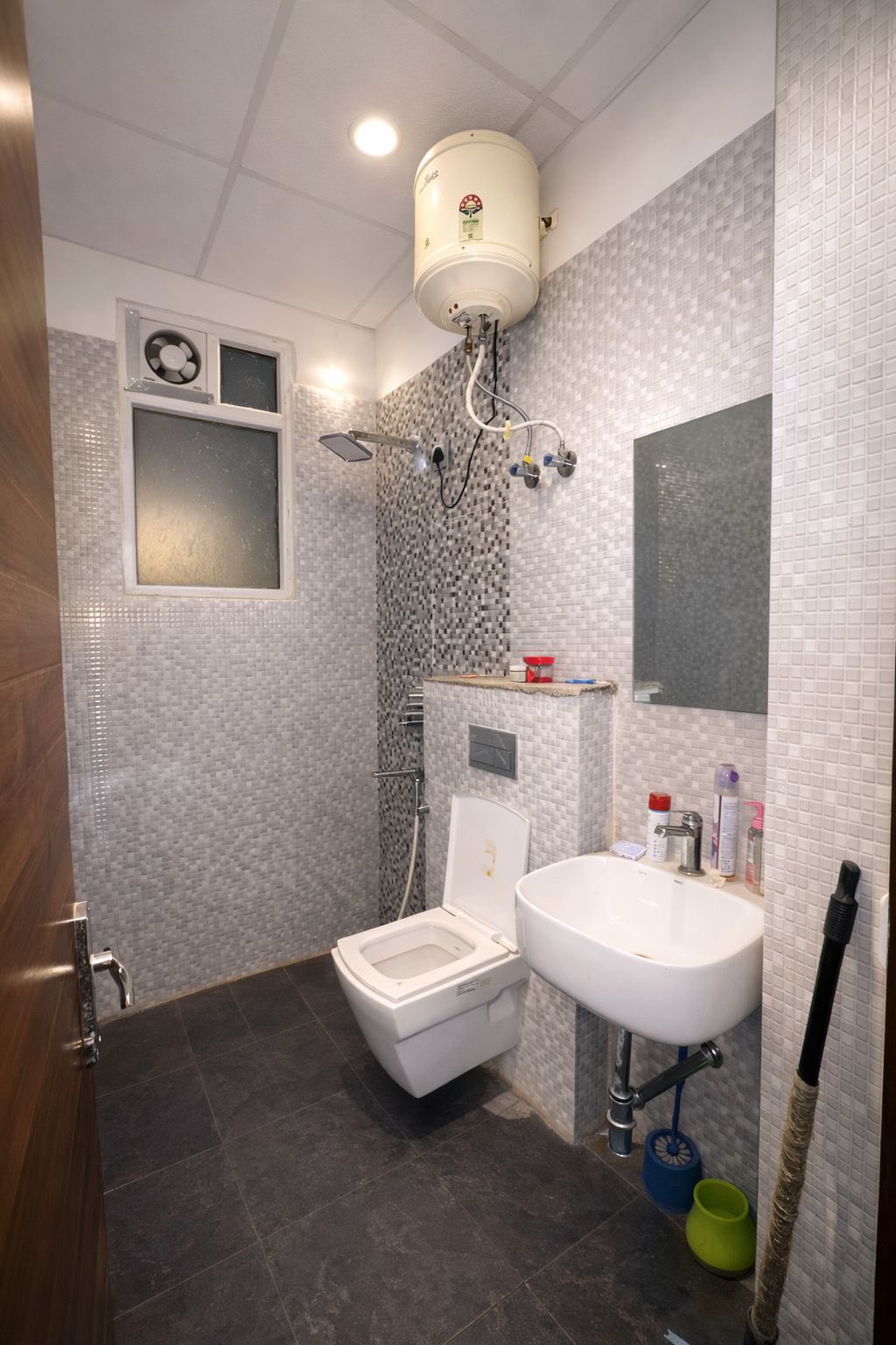 2BHK Furnished Builder Floor