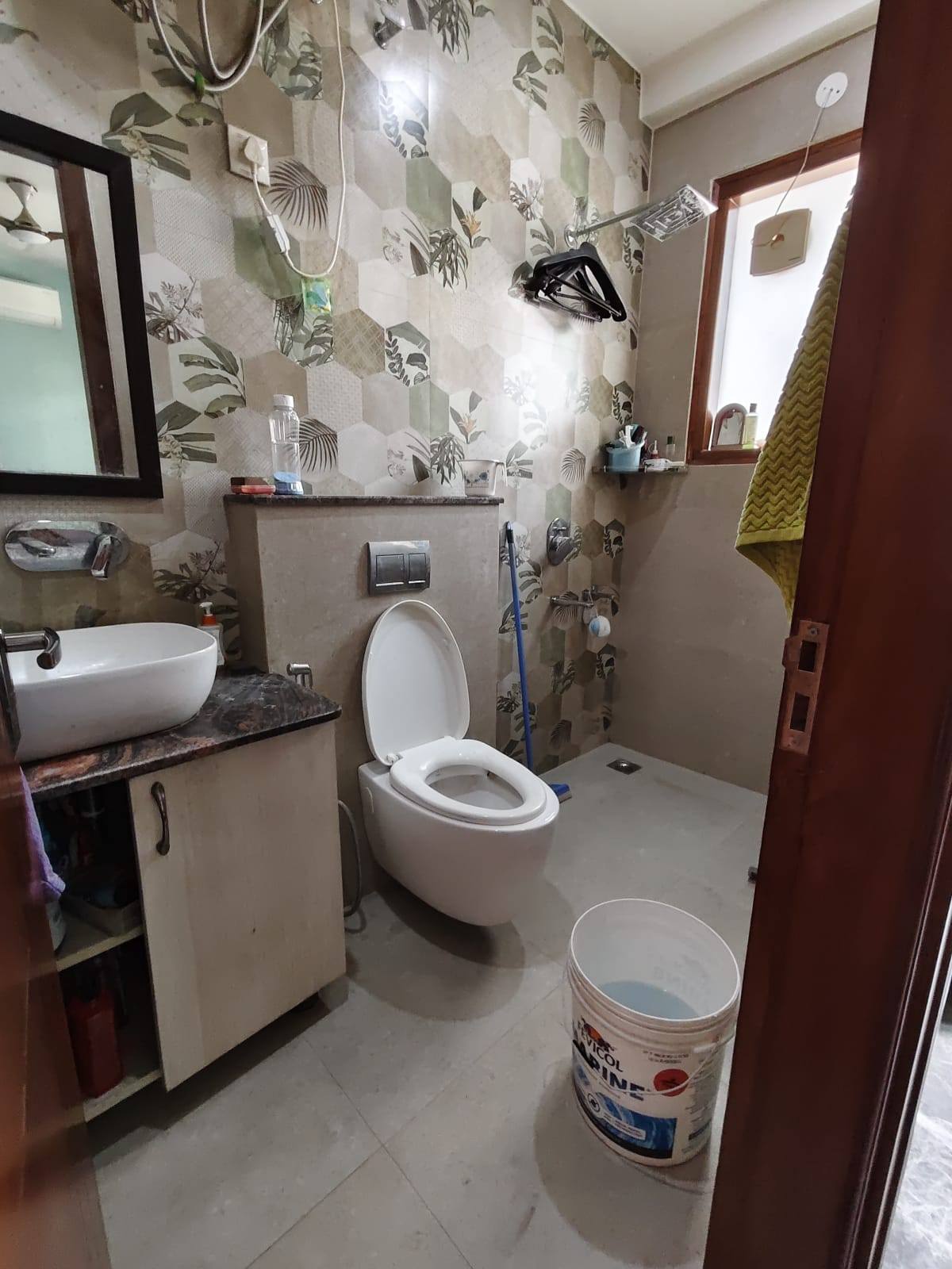 3BHK Semi Furnished Apartment